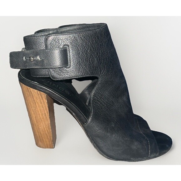 Vince‎ Addie Black Leather Open Toe Booties Size 9 M Womens Low Boot Italy - Picture 4 of 12